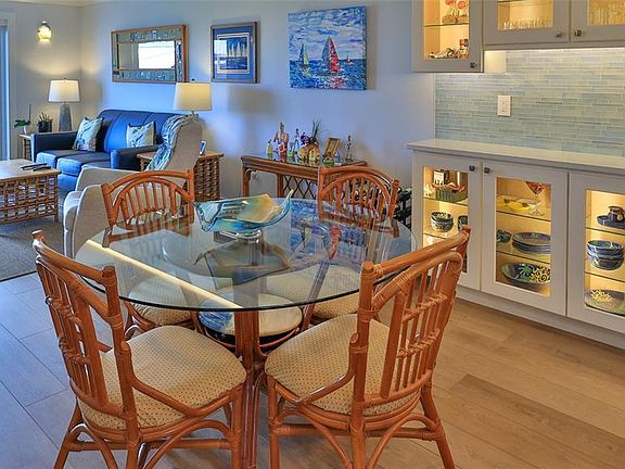 5th image of 101 N Riverside Dr #4120