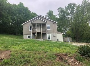 605 W Royle St, Richmond, MO 64085