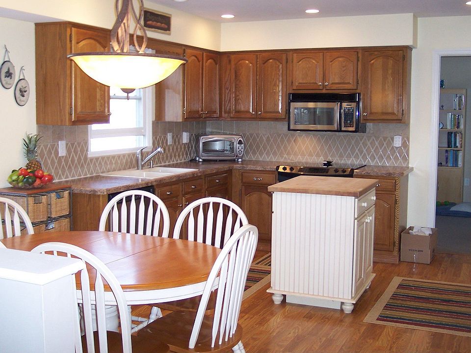 2nd image of 3014 Morgan Ct