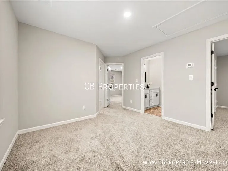 2845 Yale Ave — Photo 12