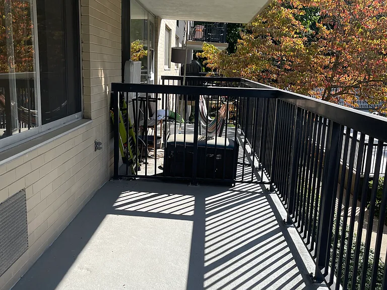 101 Monmouth St #102 — Photo 7