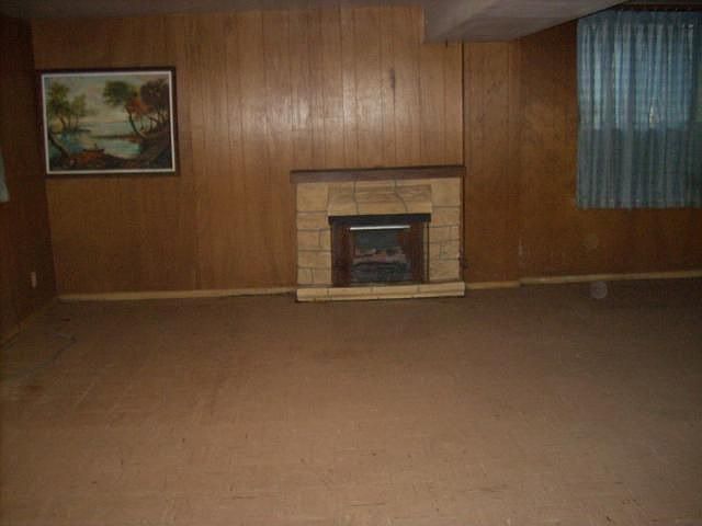2nd image of 5813 Alpine Ave