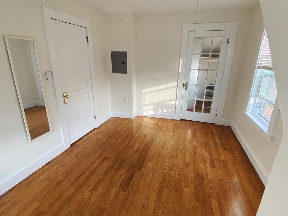 Bedroom #1