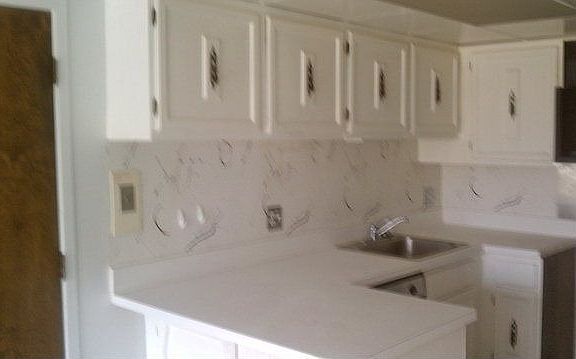 4th image of 1627 S Hill Blvd #1555