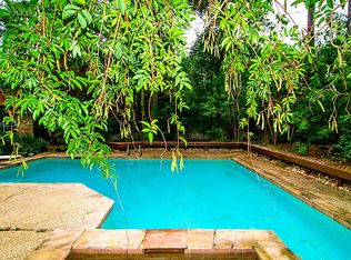 910 Forsythe Ln, Houston, TX 77073