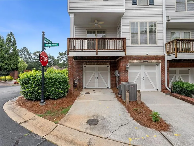 10280 Billings Pointe — Photo 32
