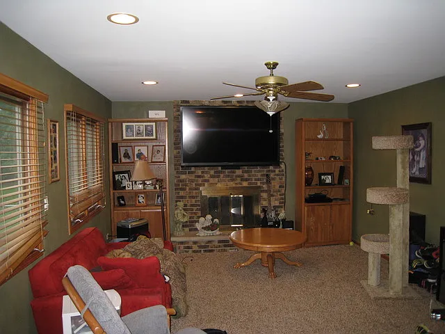 706 N Point Dr — Photo 9