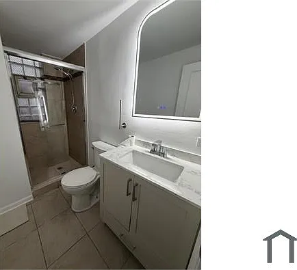 6825 S Crandon Ave #3 — Photo 5