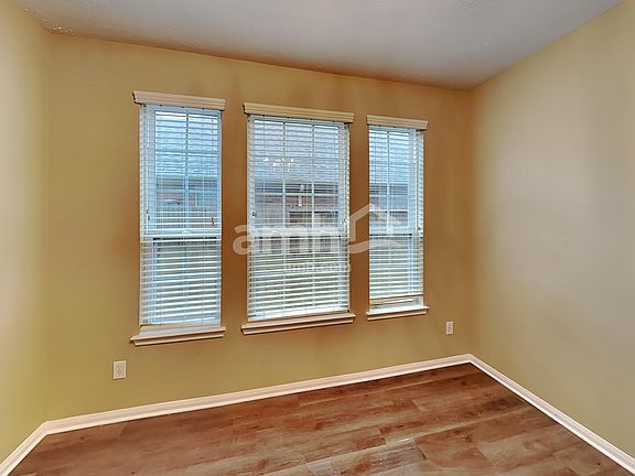 4th image of 5718 Emerald Brook Ln