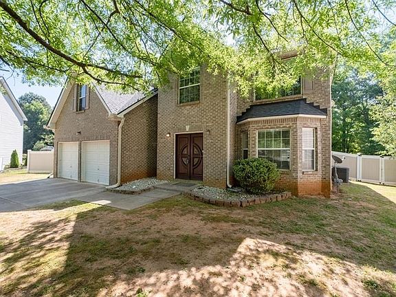 4th image of 385 Kentwood Springs Dr