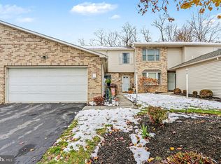 2704 Gateway Ct, Harrisburg, PA 17110