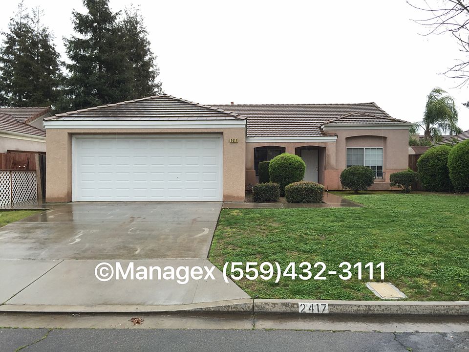1st image of 2417 E El Paso Ave