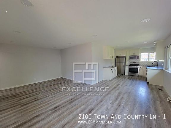4th image of 2100 Town And Country Ln #1
