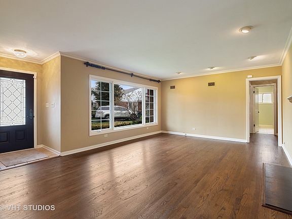 5th image of 3125 Cranston Ct