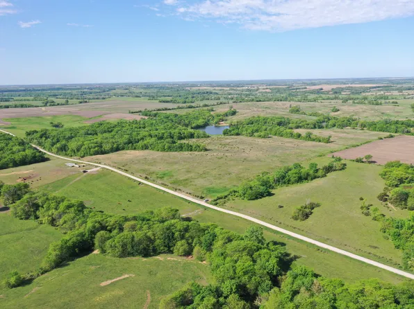 E 252nd Ave, Eagleville, MO 64442