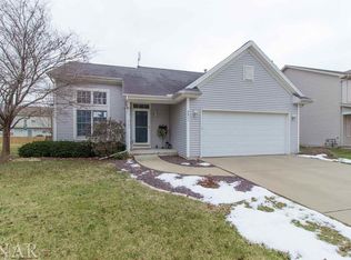3311 Clairbridge Dr, Bloomington, IL 61704