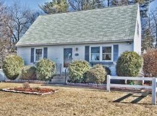 451 Stockdale Cir, Rollinsford, NH 03869