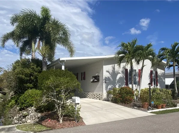 5517 Salem Ln, North Fort Myers, FL 33917