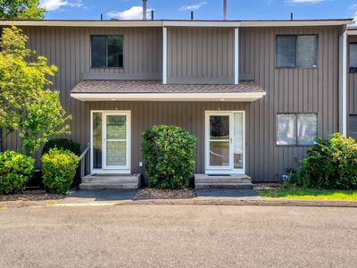 154 Brittany Farms Road #B, New Britain, CT, 06053