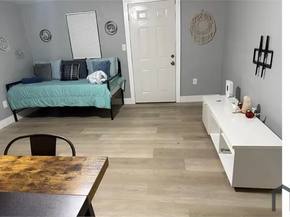 52 NW 61st St APT A, Miami, FL 33127