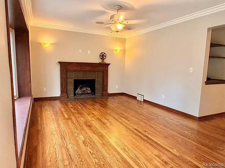 2111 Earlmont Rd — Photo 13