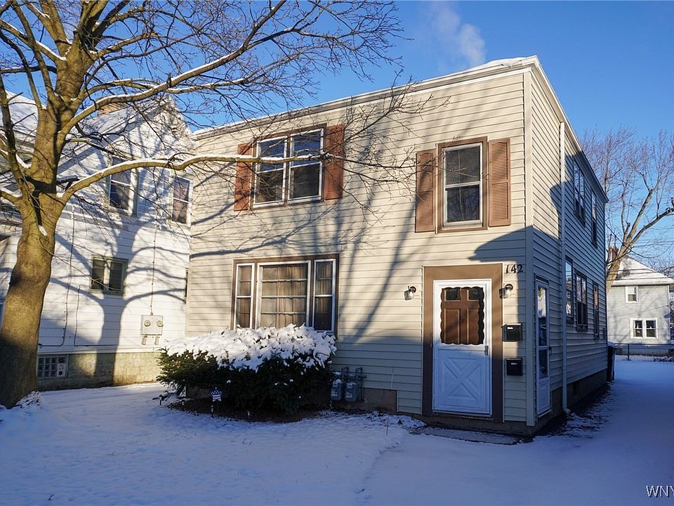 1st image of 142 E Hazeltine Ave