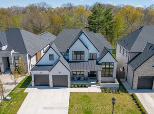 1724 Upper West Ave, London, ON N6K 0K6