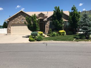 1798 E Kay Ln, South Weber, UT 84405