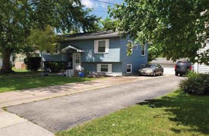 2nd image of 818 W 4th Ave