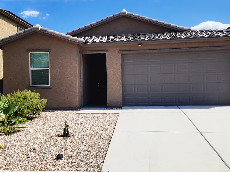 12720 E Quail Wash Canyon Ln — Photo 1