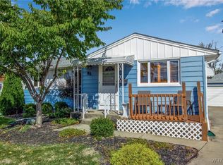 81 Winkler Dr, Tonawanda, NY 14150