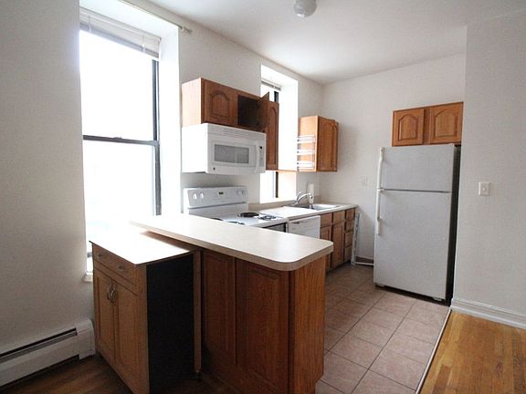 5th image of 72 W 87th St APT 3B