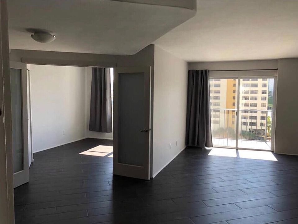 1st image of 899 West Ave #9-L