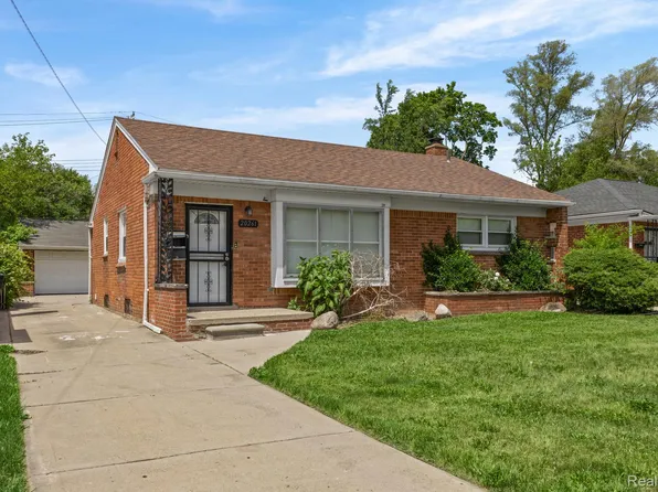 20261 Burt Rd, Detroit, MI 48219