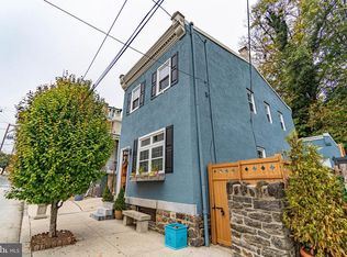 4337 Silverwood St, Philadelphia, PA 19127