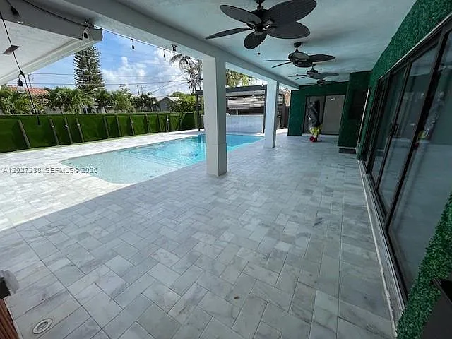 1252 Coral Ln — Photo 19