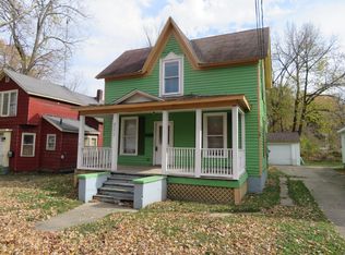 711 N 4th St, Niles, MI 49120