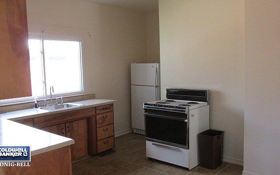 5th image of 1323 W Lafayette St
