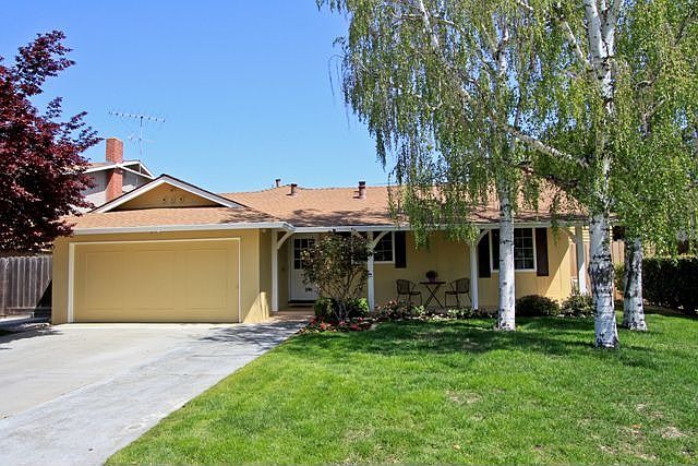 1st image of 3278 Hilary Dr