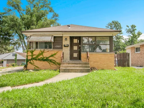 1327 S Wolf Rd, Hillside, IL 60162