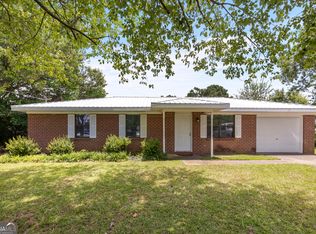 171 Summit Dr, Byron, GA 31008