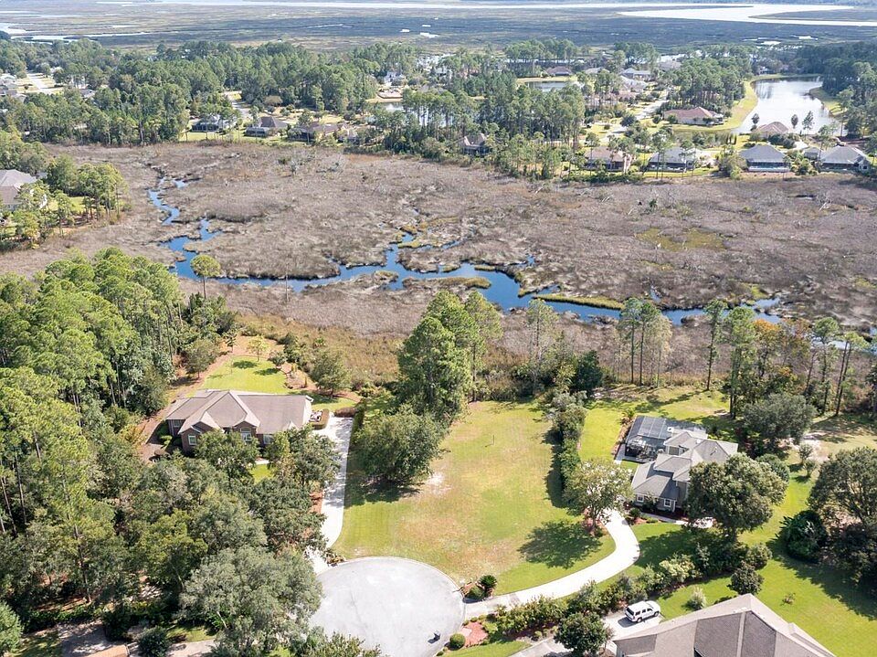 1st image of 920 Larkspur Ln
