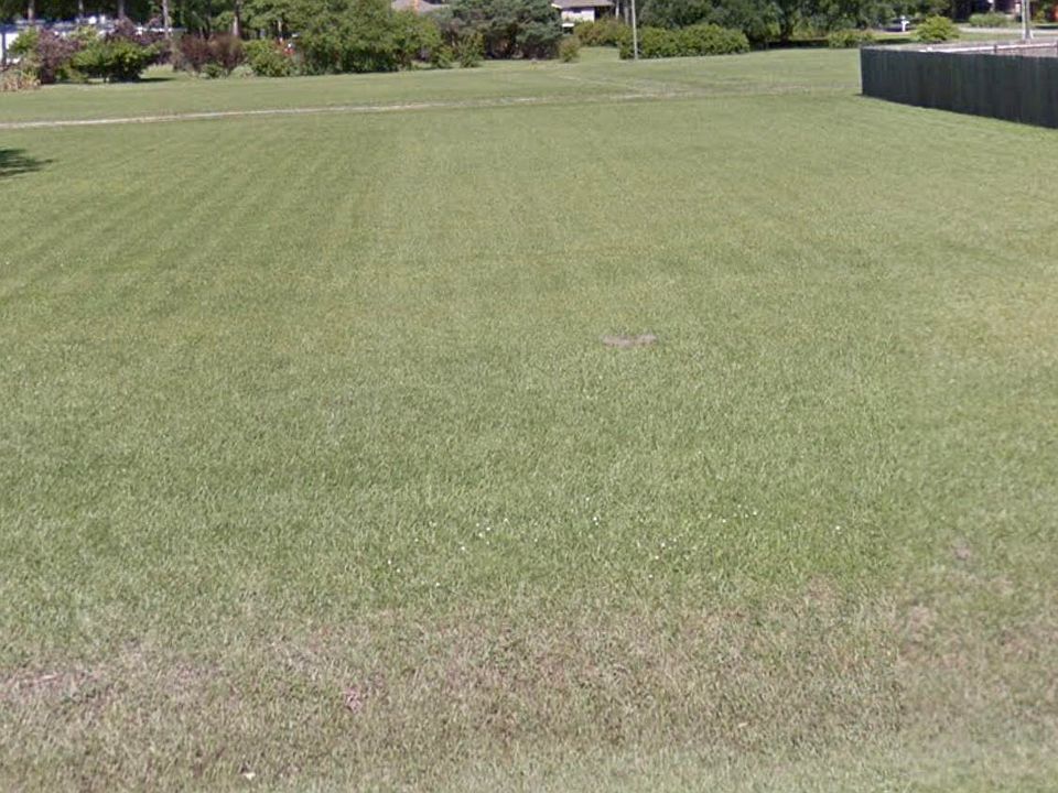 2nd image of 102 Leonard Dr