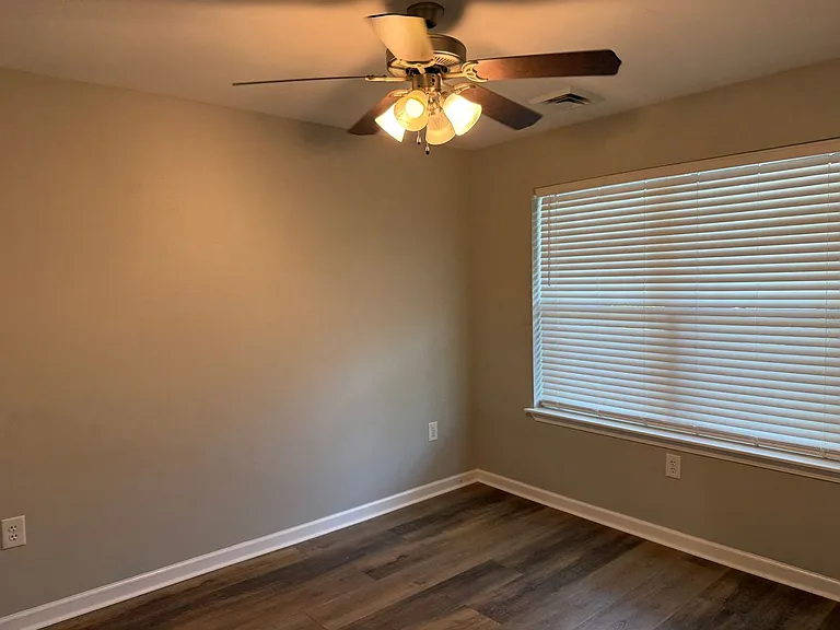 2008 Millenium Pl #109 — Photo 11