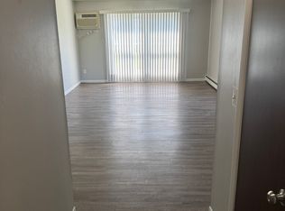 61225 Eleven Mile Rd APT 3, South Lyon, MI 48178