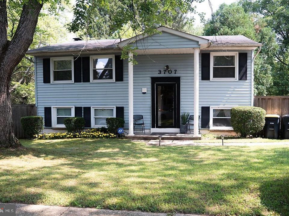 1st image of 3707 Halloway Pl