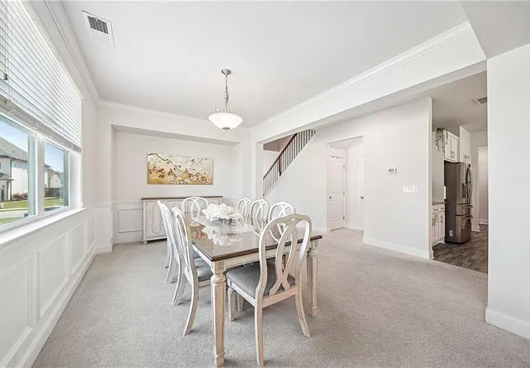 7455 Easton Valley Ln — Photo 9