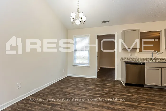 632 Zellwood Dr — Photo 10