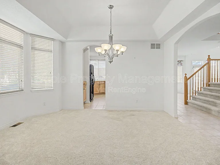 11081 Independence Cir W — Photo 4