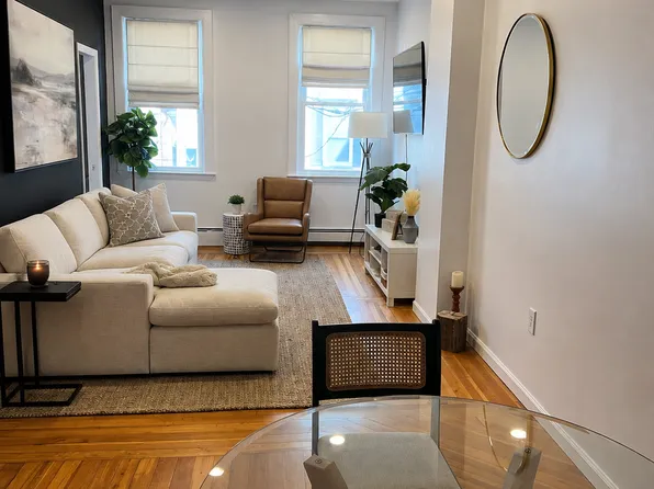 23 Sullivan St, Boston, MA 02129